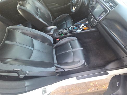 Used 2019 Nissan Leaf SL Plus w/ Protection Package image 12