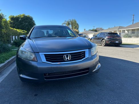 Used 2009 Honda Accord LX image 2