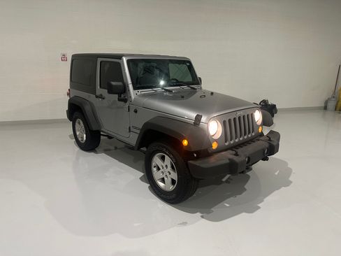 Used 2015 Jeep Wrangler Sport w/ Quick Order Package 24S image 5