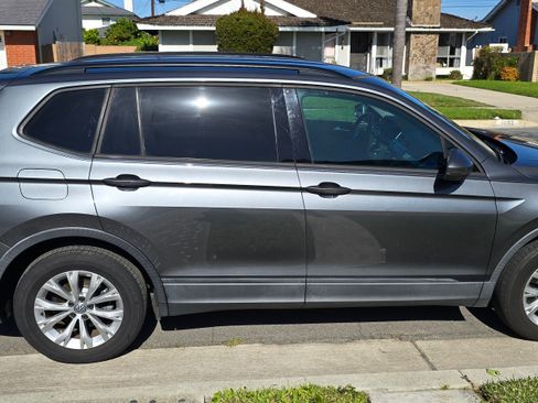 Used 2019 Volkswagen Tiguan S w/ Driver Assistance Package image 5