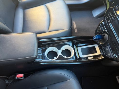 Used 2016 Toyota Prius Four Touring image 20