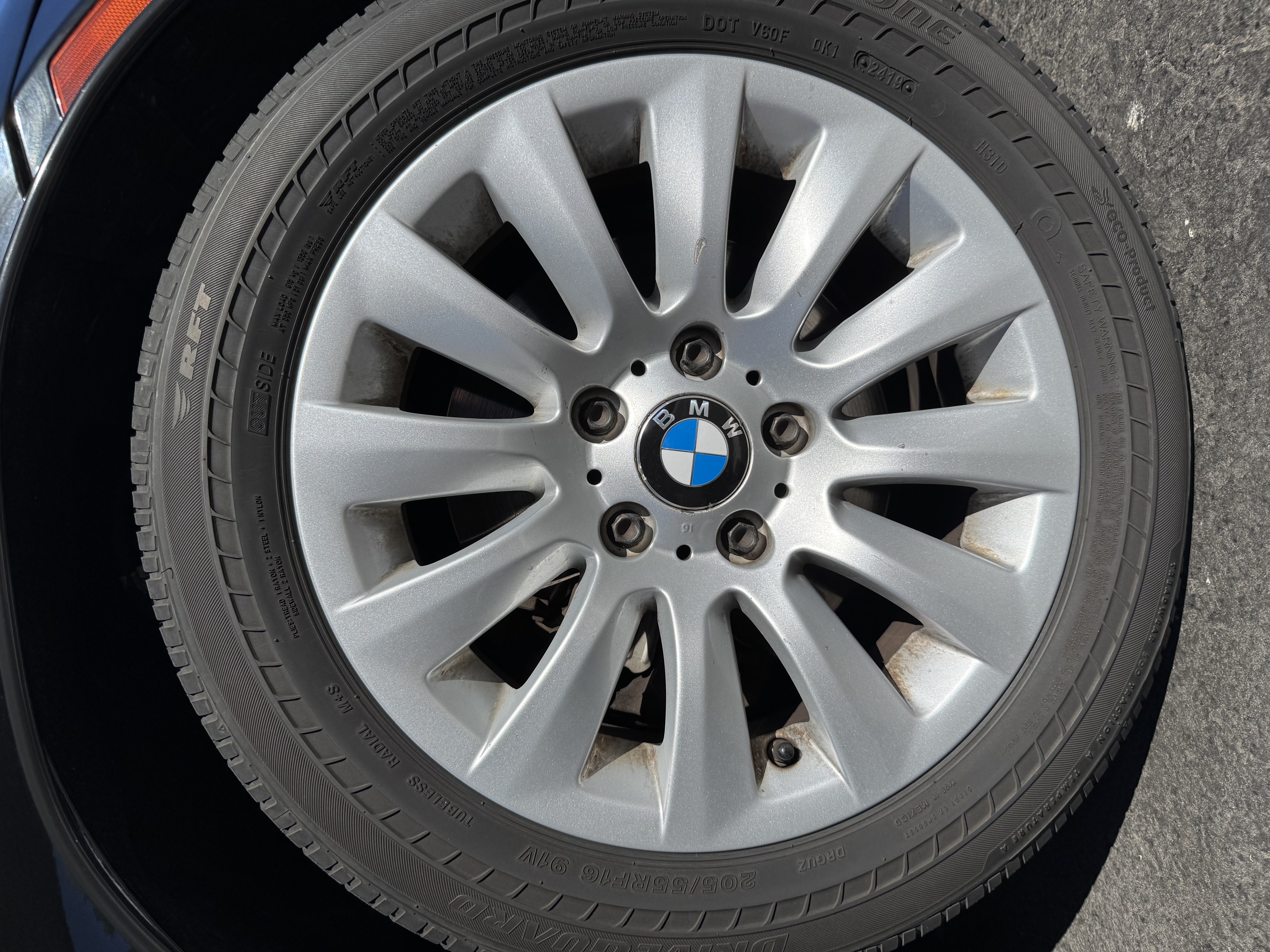 Used 2009 BMW 328i xDrive Sedan AWD/4WD image 12