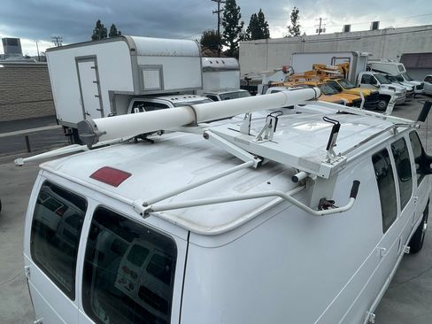 Used 2010 Ford E-250 and Econoline 250 image 16