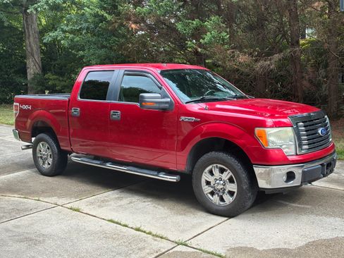 Used 2010 Ford F150 XLT AWD/4WD image 1