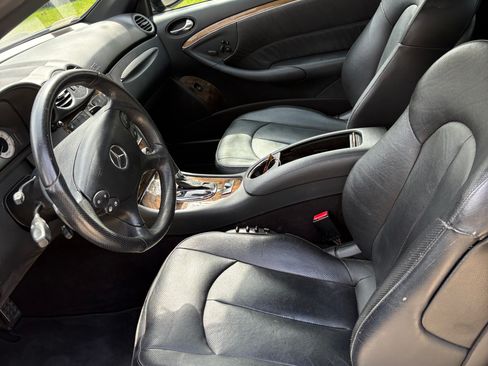 Used 2009 Mercedes-Benz CLK 550 Cabriolet image 14