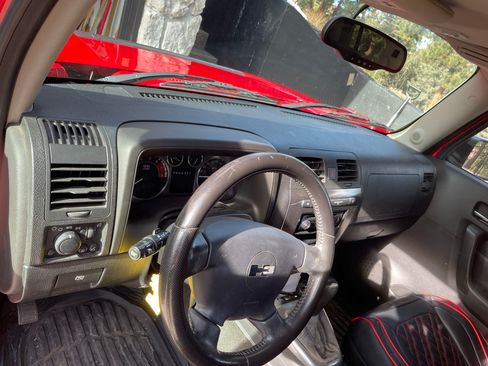 Used 2006 HUMMER H3 image 6