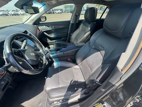Used 2017 Cadillac CTS Luxury RWD image 16