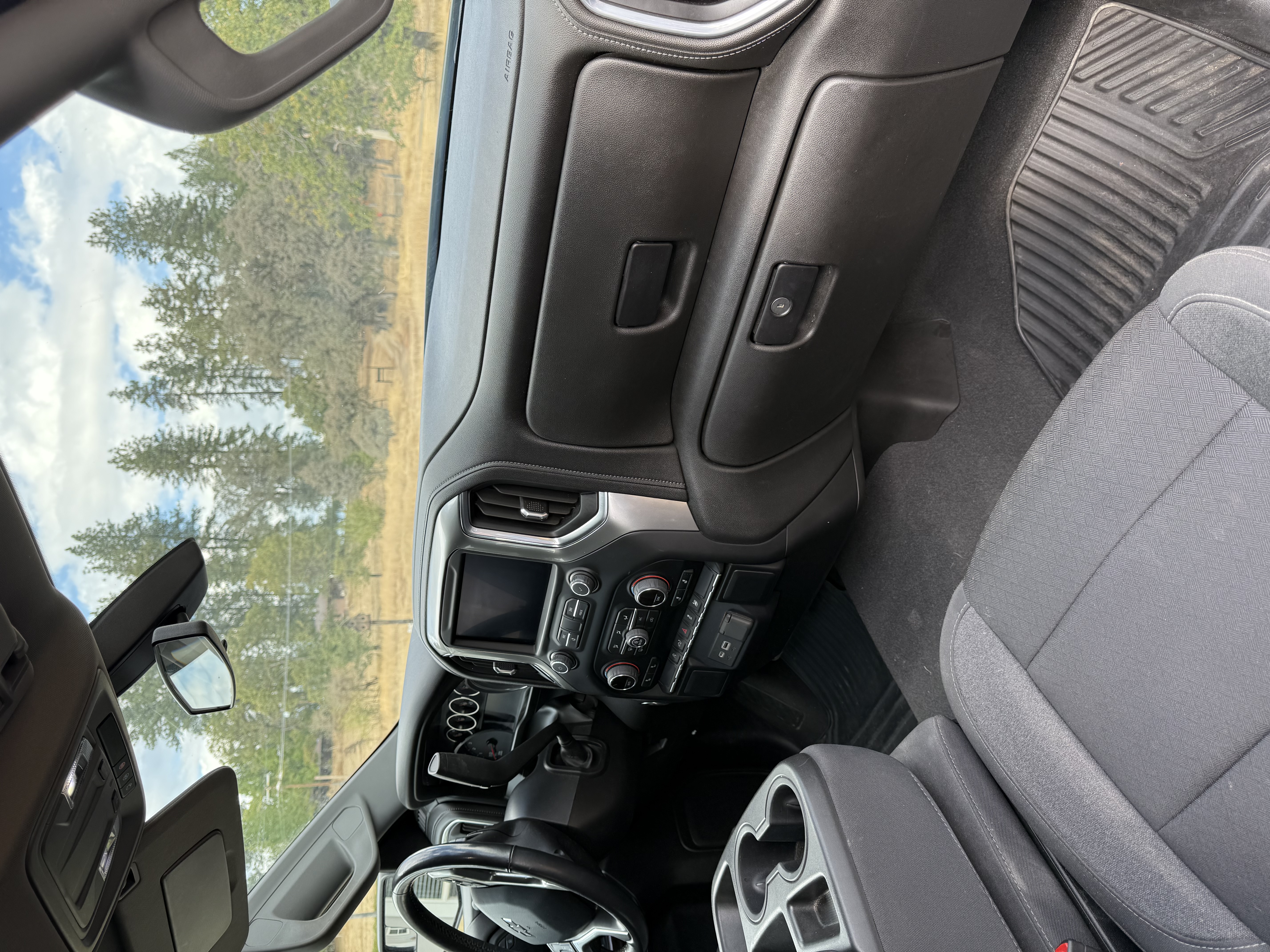 Used 2022 Chevrolet Silverado 1500 RST w/ LPO, Blackout Package AWD/4WD image 13