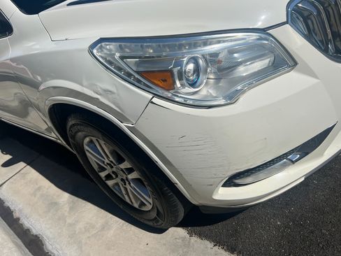 Used 2015 Buick Enclave Convenience FWD image 11