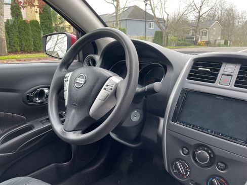 Used 2018 Nissan Versa SV image 20