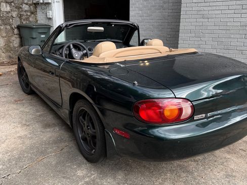 Used 2000 MAZDA MX-5 Miata LS image 4