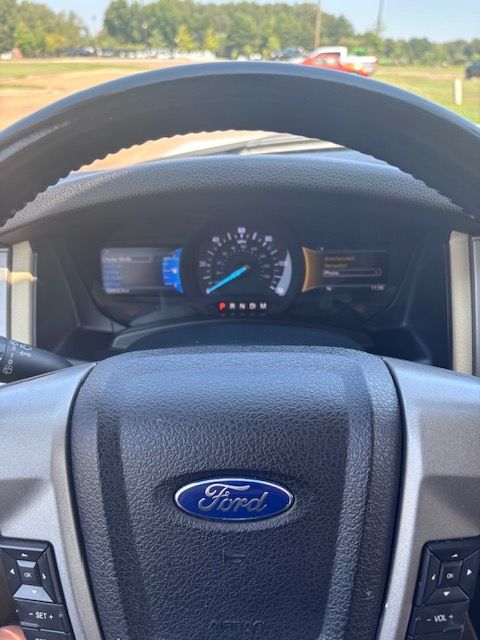 Used 2017 Ford Expedition EL Limited w/ Equipment Group 301A RWD image 21