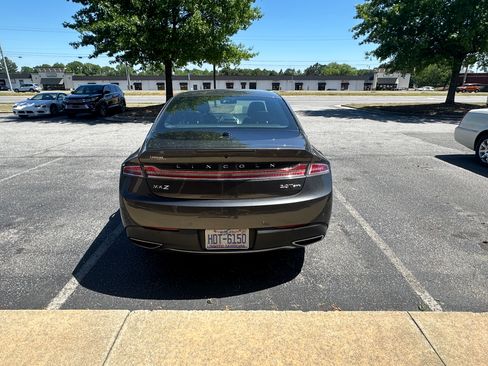 Used 2017 Lincoln MKZ Reserve w/ Climate Package AWD/4WD image 5