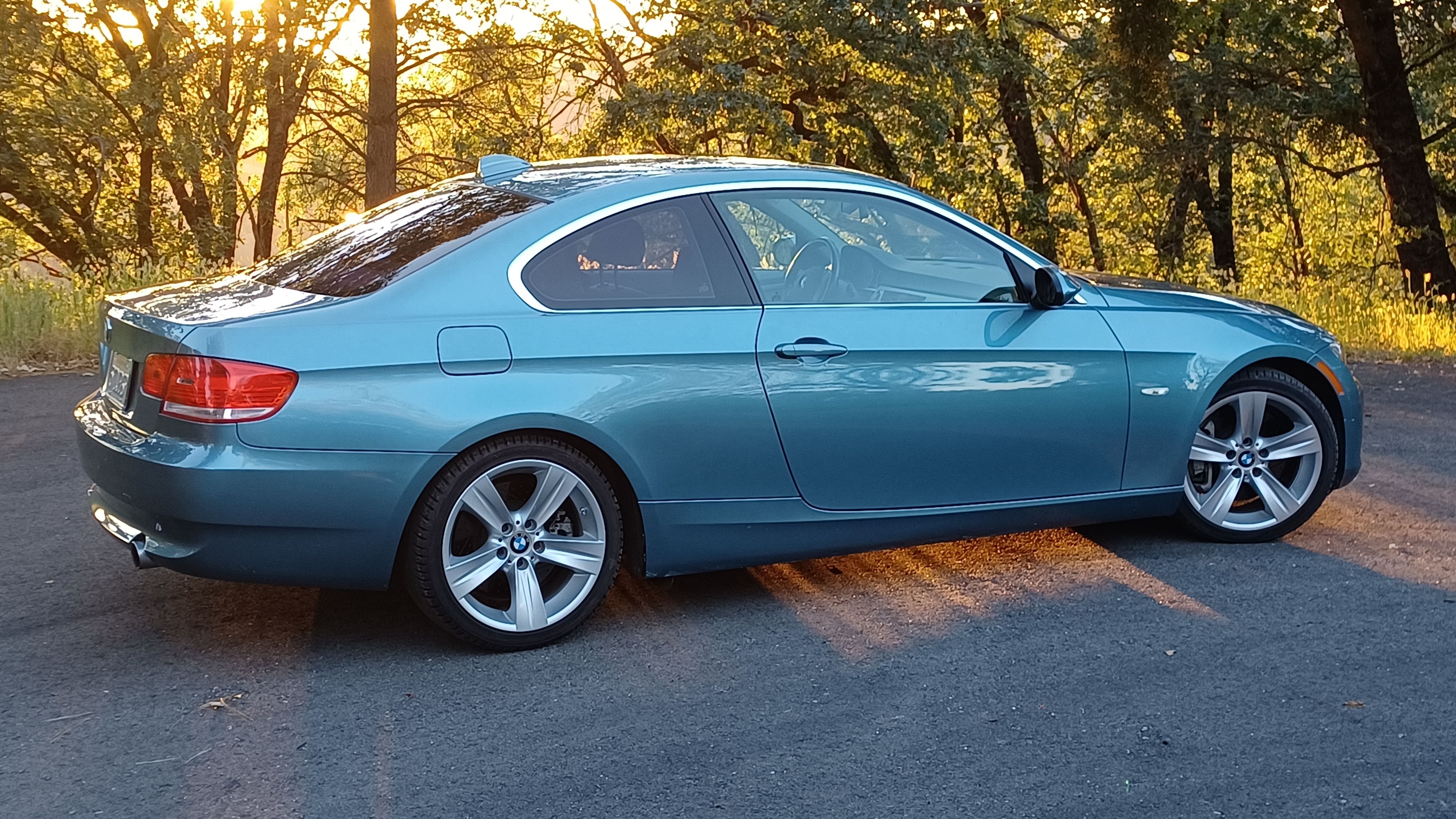 Used 2007 BMW 335i Coupe RWD image 4