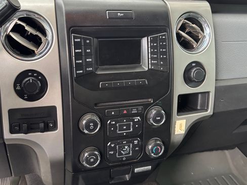 Used 2014 Ford F150 XLT w/ Equipment Group 302A Luxury AWD/4WD image 9