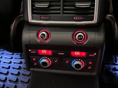 Used 2015 Audi Q7 TDI Prestige image 6