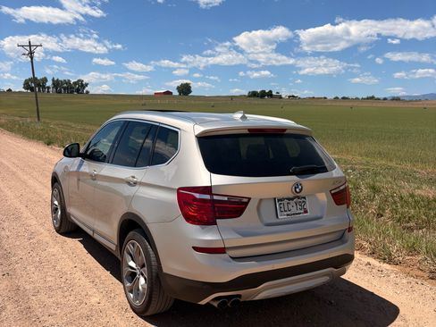 Used 2015 BMW X3 xDrive28i AWD/4WD image 4