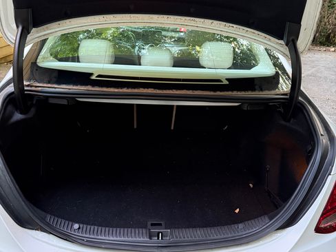 Used 2016 Mercedes-Benz C 300 4MATIC Sedan image 12