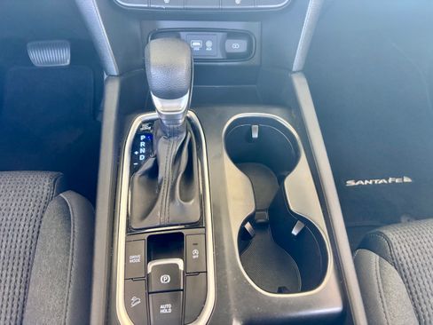 Used 2019 Hyundai Santa Fe SEL image 14