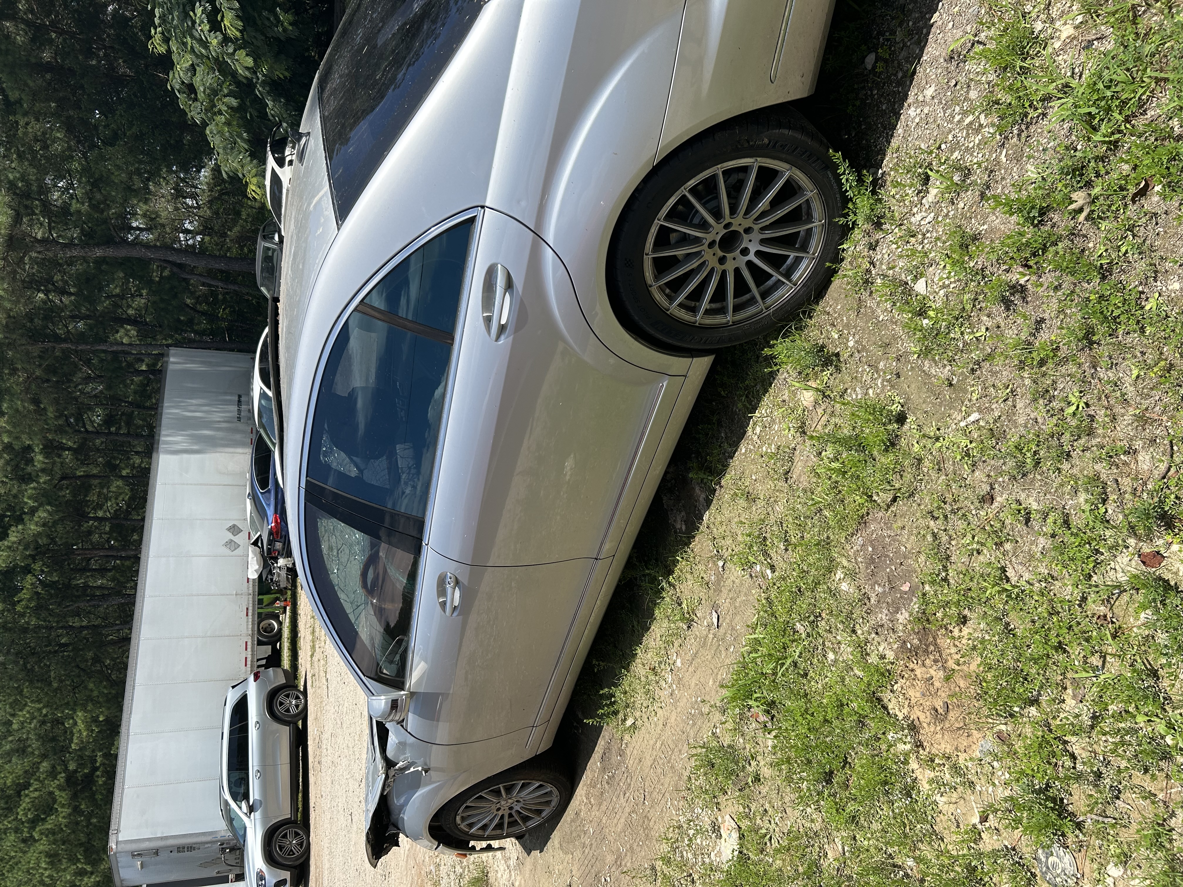 Used 2010 Mercedes-Benz S 550 image 1
