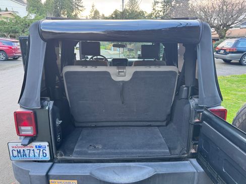 Used 2010 Jeep Wrangler Sport image 16