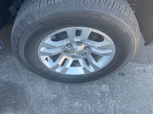 Used 2016 Chevrolet Tahoe LT image 15