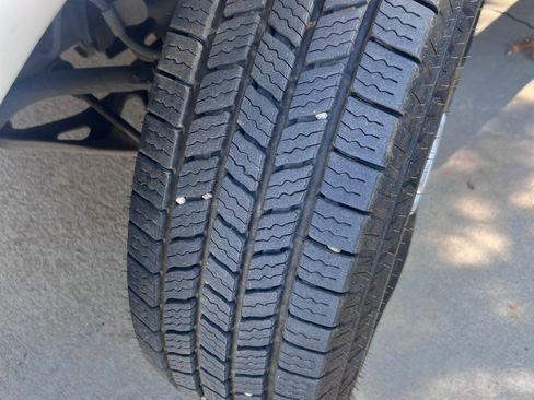 Used 2017 Chevrolet Express 3500 LS image 12