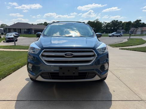 Used 2018 Ford Escape SEL AWD/4WD image 2