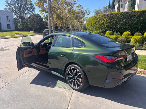 Used 2023 BMW i4 eDrive40 w/ M Sport Package RWD image 10