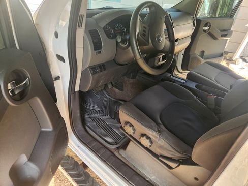 Used 2011 Nissan Xterra S image 14