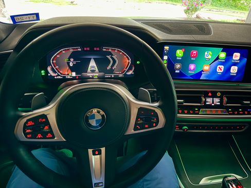 Used 2021 BMW X5 xDrive40i w/ M Sport Package image 12