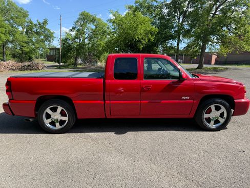 Used 2004 Chevrolet Silverado 1500 SS AWD/4WD image 5