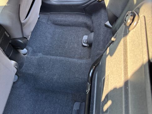 Used 2010 Honda Fit image 9