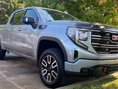 Used 2024 GMC Sierra 1500 AT4 w/ AT4 Premium Package
