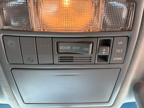 Used 2007 Toyota Camry XLE FWD image 21