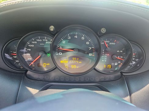 Used 2005 Porsche 911 Cabriolet image 17