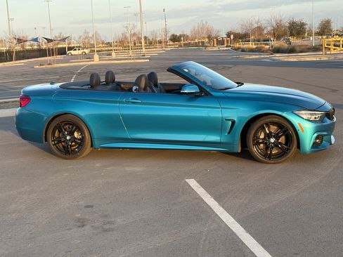 Used 2020 BMW 440i Convertible w/ M Sport Package image 10