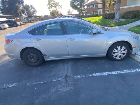 Used 2010 MAZDA MAZDA6 i Sport FWD image 2