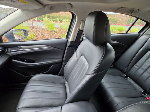 Used 2018 MAZDA MAZDA6 Touring image 15