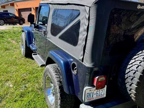 Used 2005 Jeep Wrangler Unlimited image 8