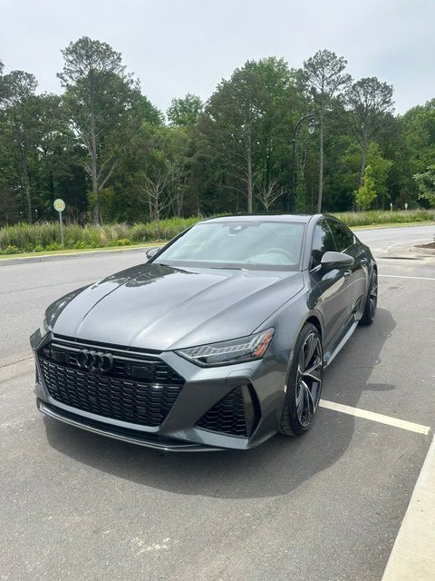Used 2023 Audi RS 7 Sportback AWD/4WD image 4