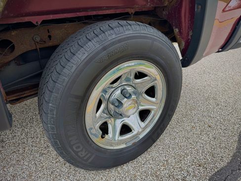 Used 2014 Chevrolet Silverado 1500 W/T AWD/4WD image 14