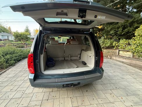 Used 2008 GMC Yukon XL SLT image 9