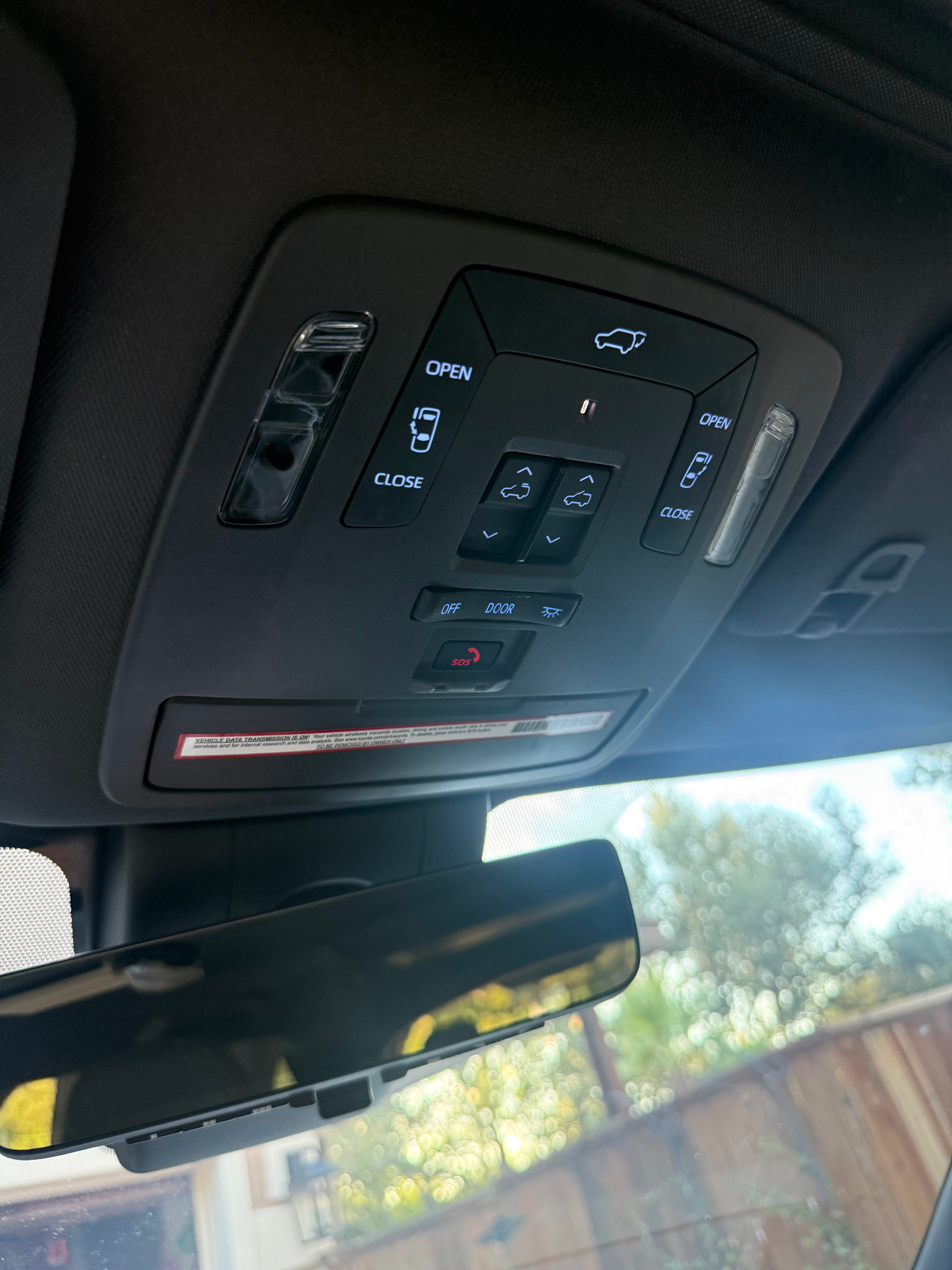 Used 2022 Toyota Sienna Limited AWD/4WD image 26