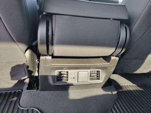 Used 2025 Chevrolet Silverado 1500 RST image 17