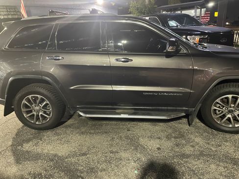 Used 2014 Jeep Grand Cherokee Limited AWD/4WD image 7