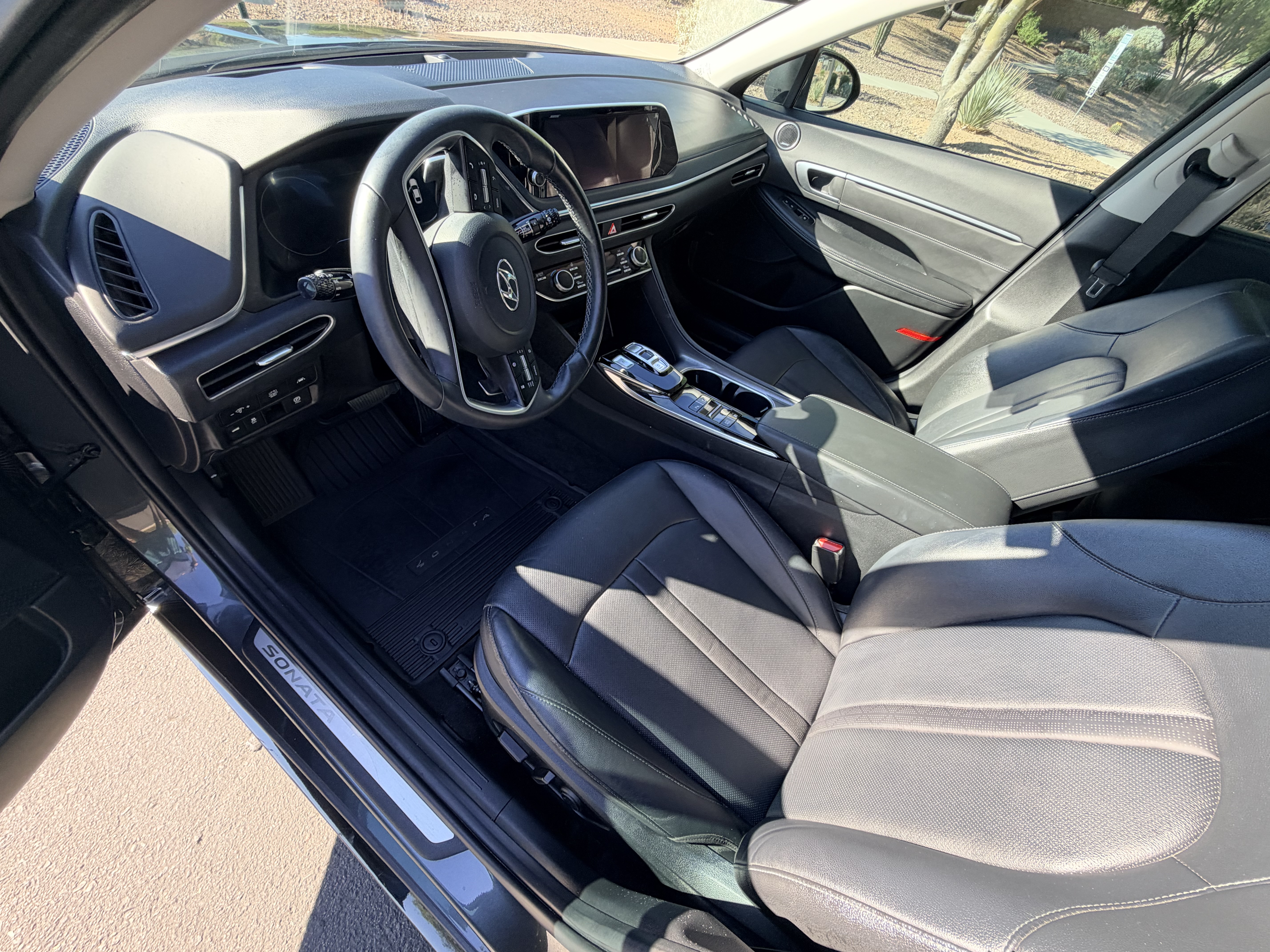 Used 2022 Hyundai Sonata Limited FWD image 10