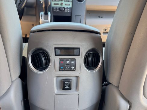 Used 2011 Honda Pilot LX image 17