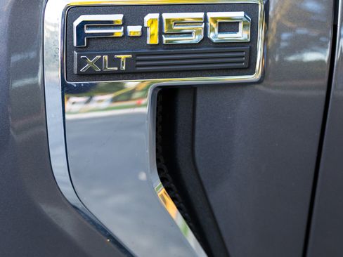 Used 2022 Ford F150 4x4 SuperCrew Hybrid image 16