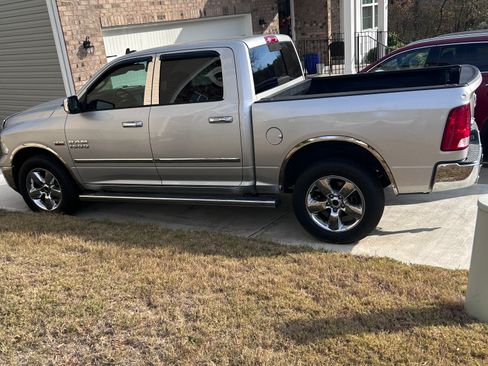 Used 2016 RAM 1500 Big Horn image 4